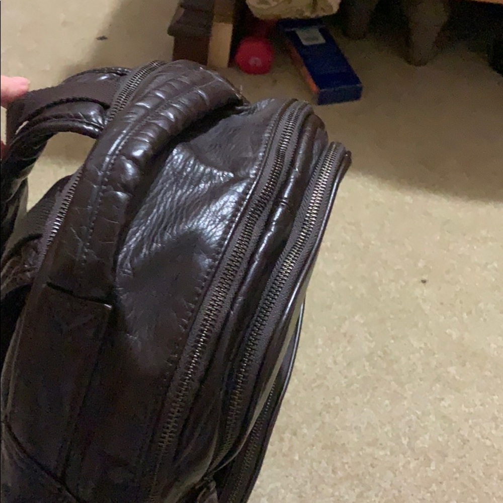 Backpack - Picture 6 of 7